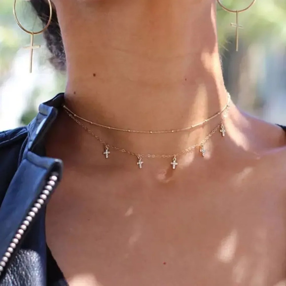 NEW! Dainty Gold Layered Cross Necklace - Picture 1 of 6